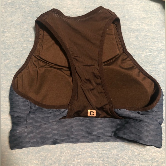 Chestee workout bra - Picture 2 of 2